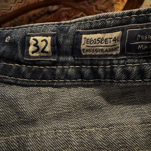 Miss Me Jeans, Easy Straight, Size 32 x 33 - Picture 4 of 5